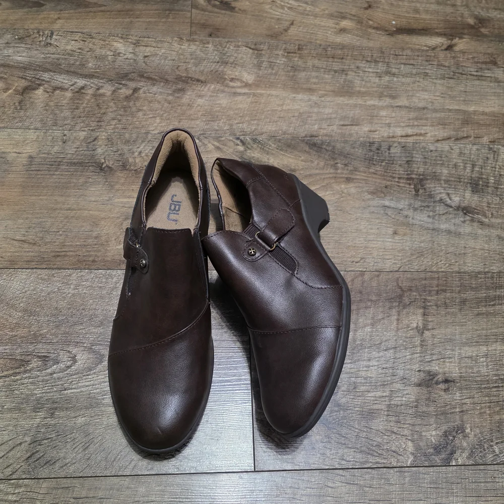 JBU Leather Wedge  Shoes Women 9